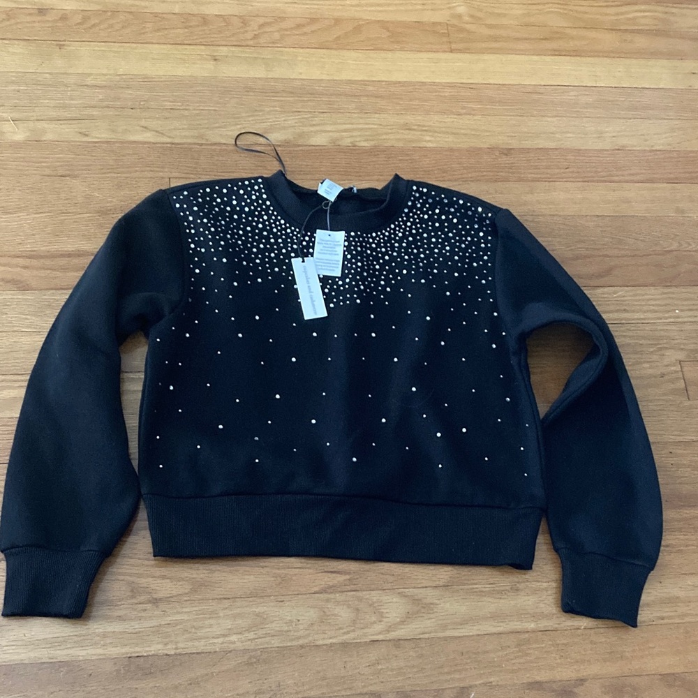 Cupcakes & Cashmere Black Top with Silver Accents size M new with tags